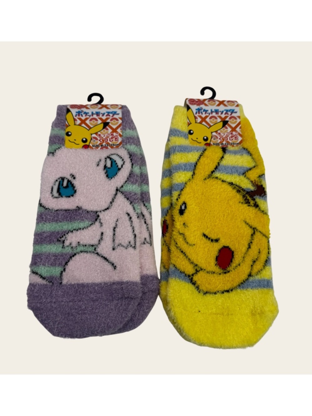Pair Pokemon Mew Pikachu Fuzzy Socks Size 6-8 Japan Exclusive 23-25cm Plush New